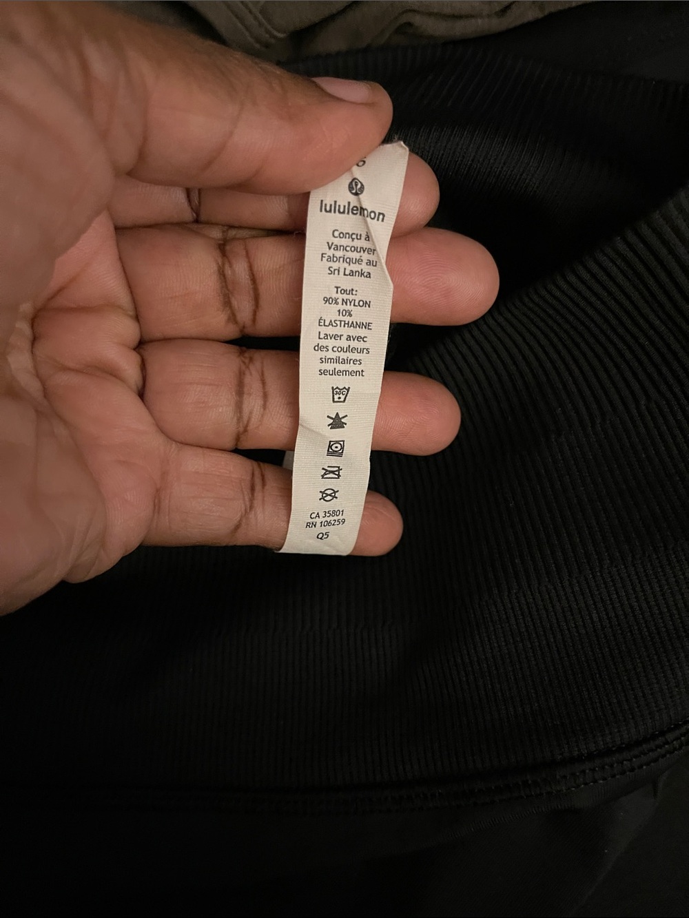 Lululemon Ebb To Street Crop 21" Black Size 6 NWOT Seamless - Picture 12 of 12